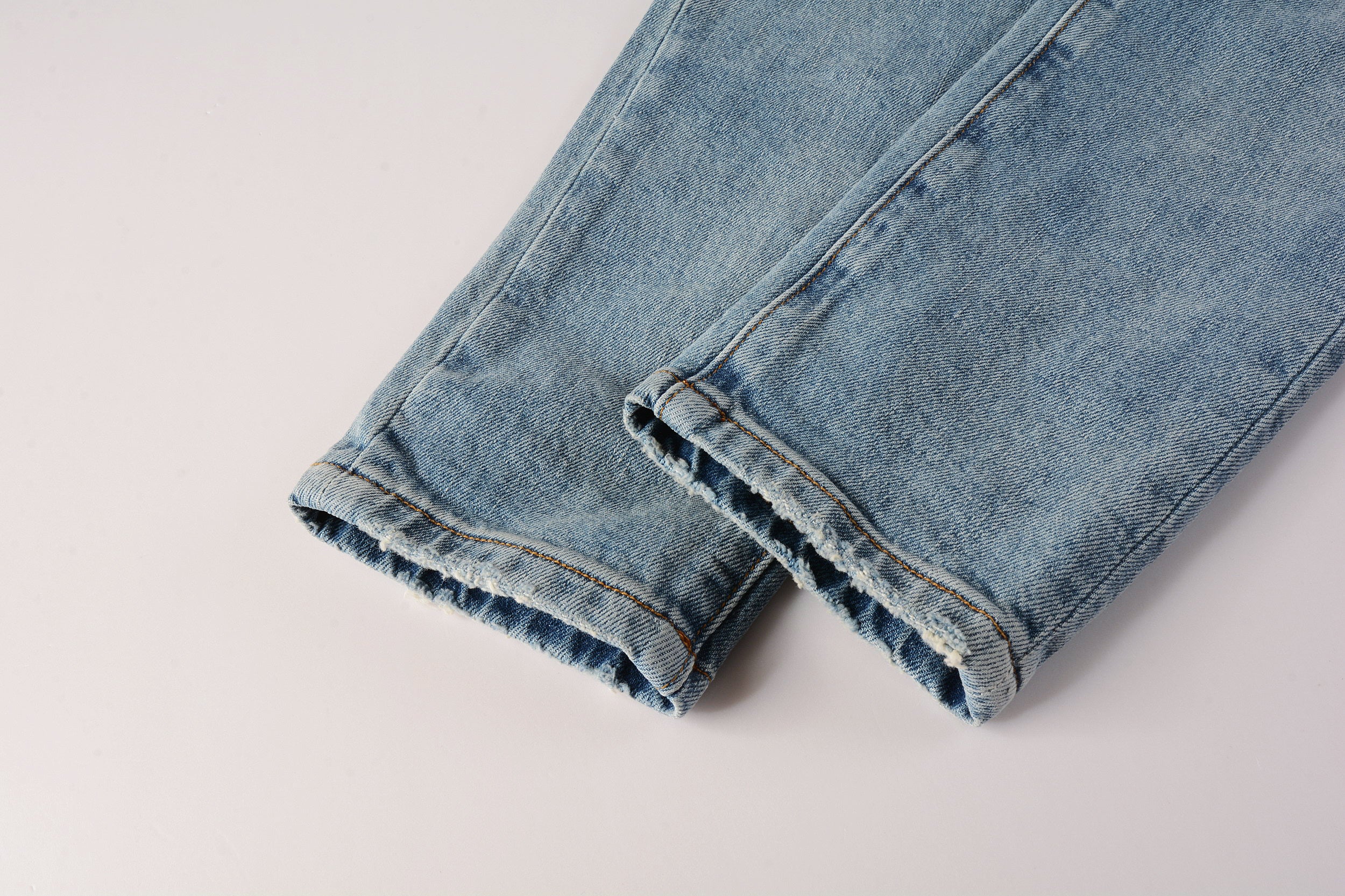 Men Fashion Jeans — # 9075