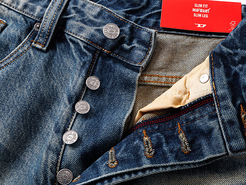 MEN FASHION JEANS #4006